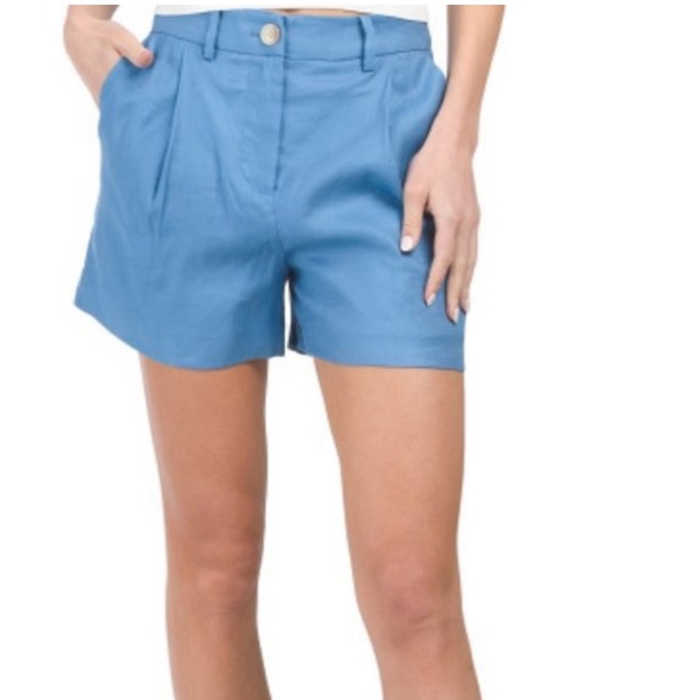 Elie Tahari Linen Blend Shorts. Ladies size 6.